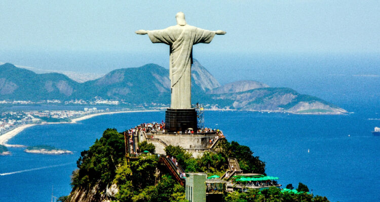 Brasil elevará su proyección del PIB para este año luego de fuerte expansión en su economía