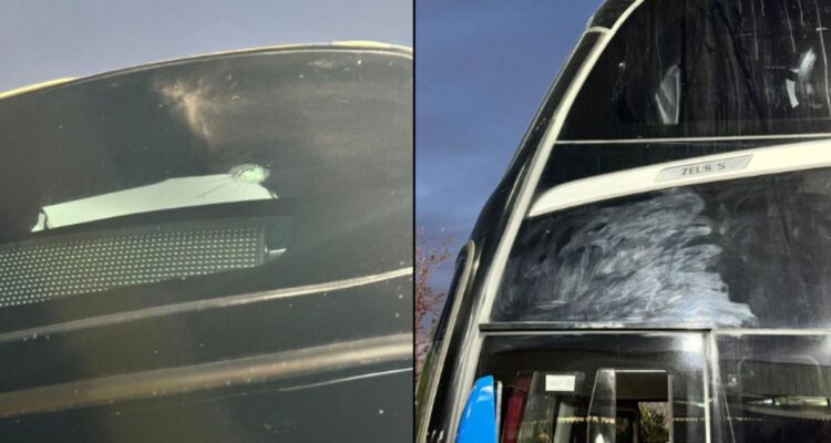 Bus de River fue recibido con piedras en el Monumental