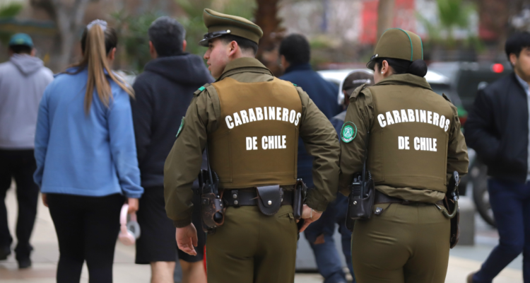 Con una víctima baleada termina robo frustrado a camión en Pudahuel: delincuentes están prófugos