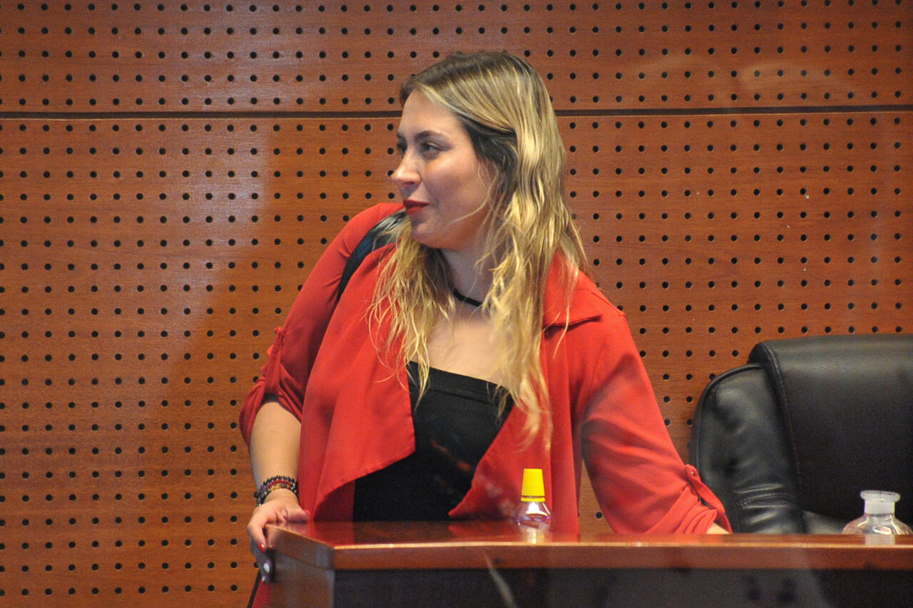 La jueza Estefanía Asenjo ratifica la prisión preventiva para Leonarda Villalobos, imputada en el caso Audio. Sin embargo, se evalúa su traslado al Centro Penitenciario Femenino San Joaquín debido a riesgos de amenazas.