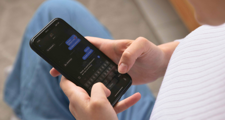 Investigación concluye que los celulares no provocan cáncer