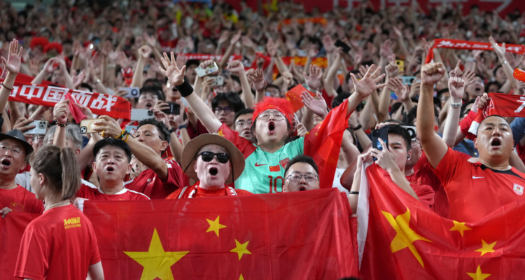 China veta del fútbol a 43 personas por arreglo de partidos: incluye jugadores y funcionarios|