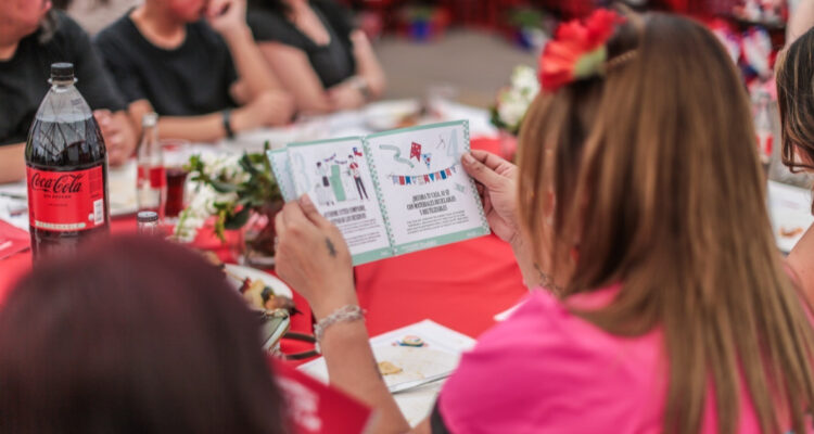 Recicla tu botella y lleva tu pañuelo reutilizable: lanzan 10 consejos para disminuir los residuos en Fiestas Patrias