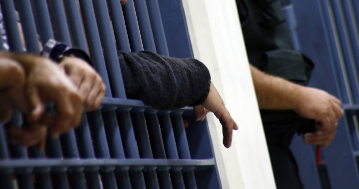 Indagan posibles contagios de sarna entre internos en el penal Bío Bío