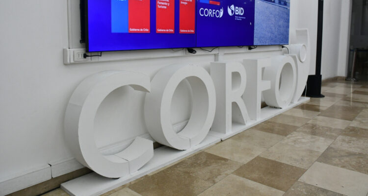 Ley I+D: Corfo anuncia que simplificó proceso para que empresas postulen a beneficios tributarios