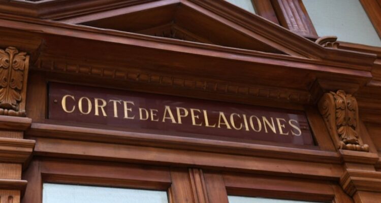 Corte de Santiago rechaza abrir sumario contra juez Antonio Ulloa por mención en chats de Hermosilla