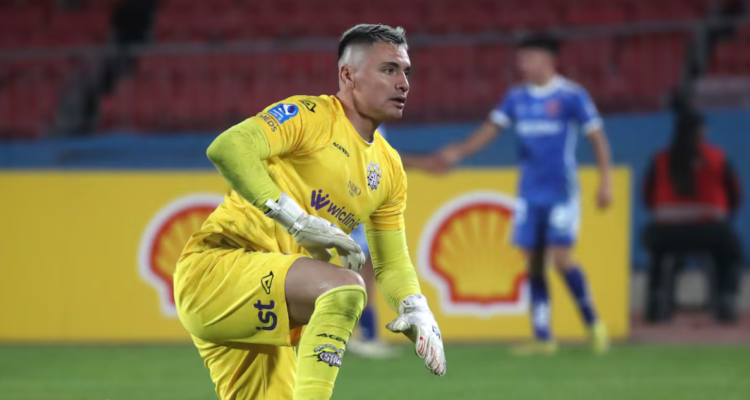 Cristóbal Campos es sometido a una nueva cirugía.