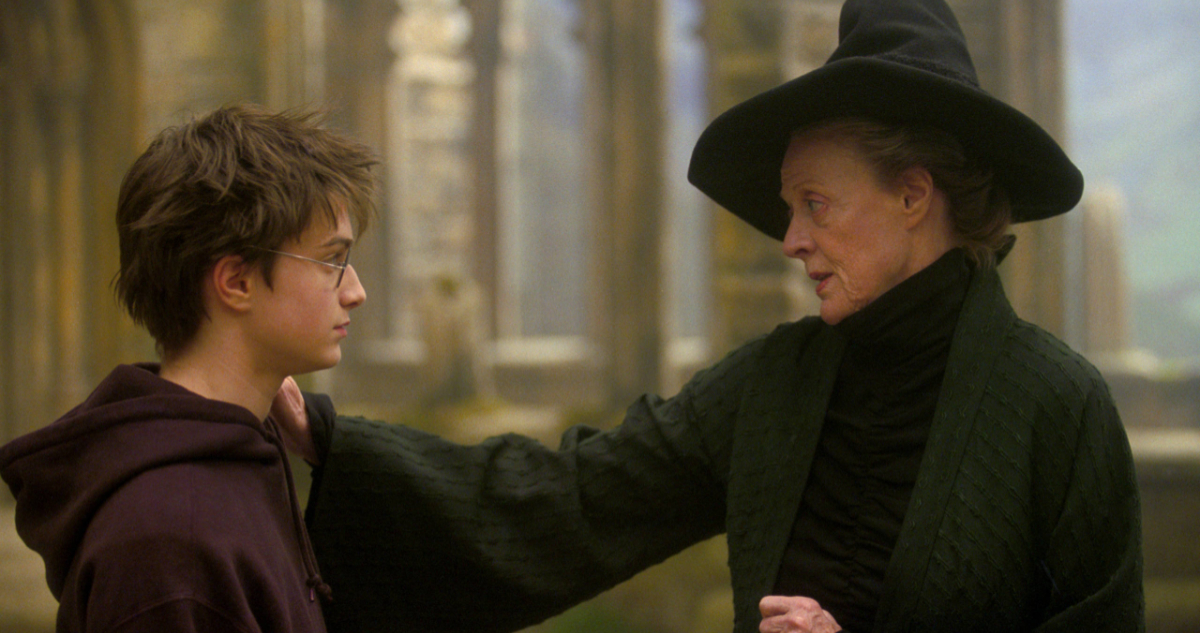 Daniel Radcliffe rinde tributo a “leyenda” Maggie Smith: “Era increíblemente amable conmigo”