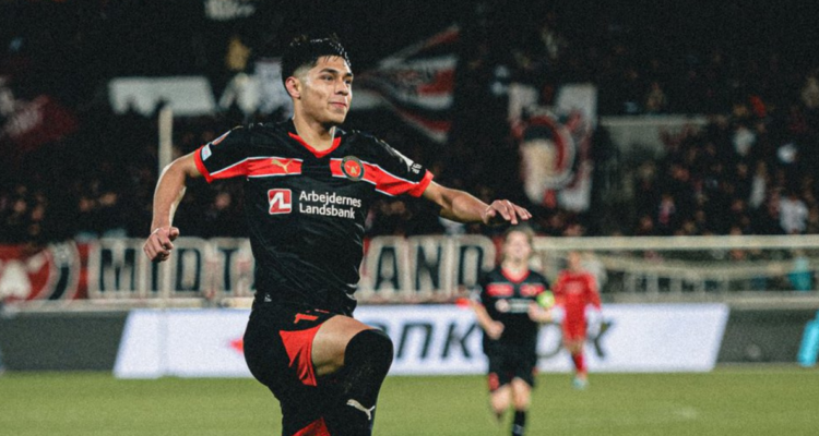 Dario Osorio debutó con gol en la primera fecha de la Europa League.