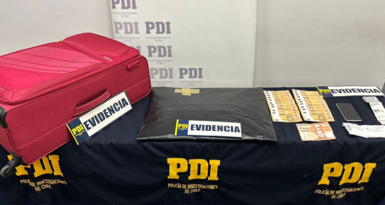 Detienen a chilena que intentaba viajar a Europa con kilos de cocaína en su equipaje