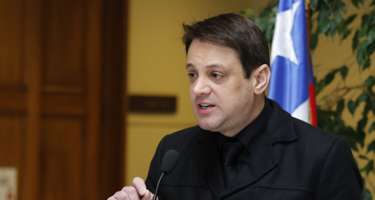 Diputado Rivas denuncia “falta de espíritu democrático” del Frente Amplio para votar séptimo retiro