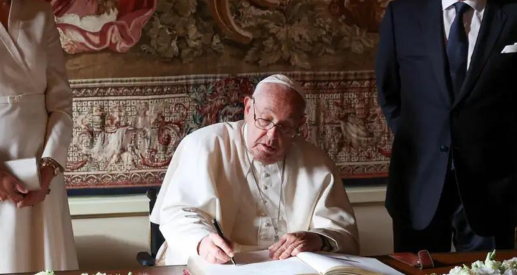 Papa Francisco: “Los abusos a menores son la vergüenza y la humillación de la Iglesia”