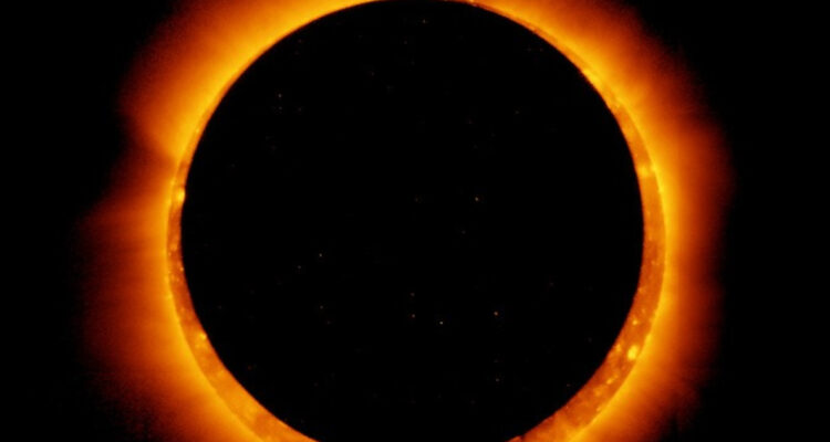 Eclipse solar anular o “anillo de fuego”
