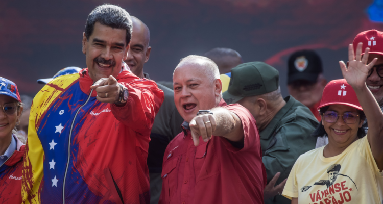 Diosdado Cabello asegura que Edmundo González salió de Venezuela huyendo de María Corina Machado