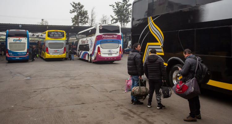 Así es la nueva normativa sobre equipajes en buses interurbanos con multas a empresas que la incumplan
