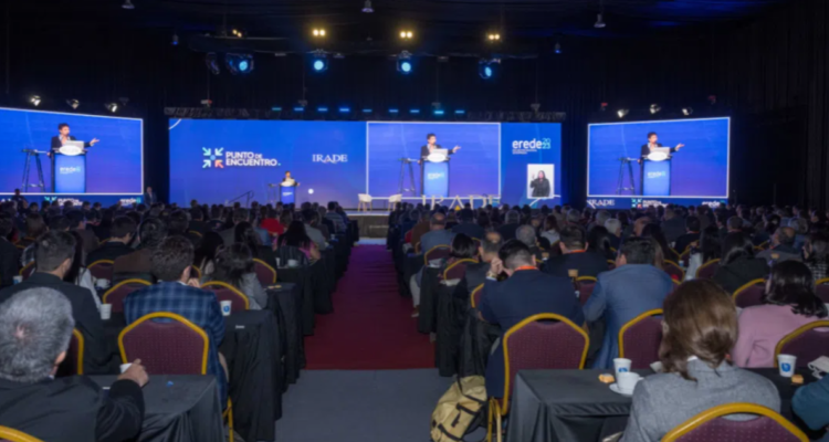 Imagen de charla por versión de Erede 2024