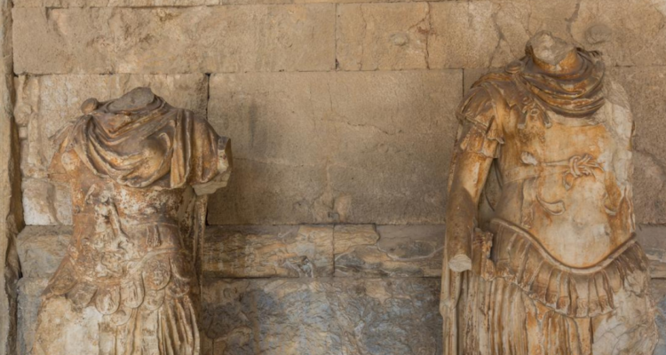 ¿Por qué muchas estatuas romanas no tienen cabeza? El paso del tiempo no sería la única clave