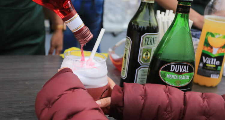 En Valdivia realizarán diversas inspecciones preventivas de delitos en fondas: llaman al autocuidado