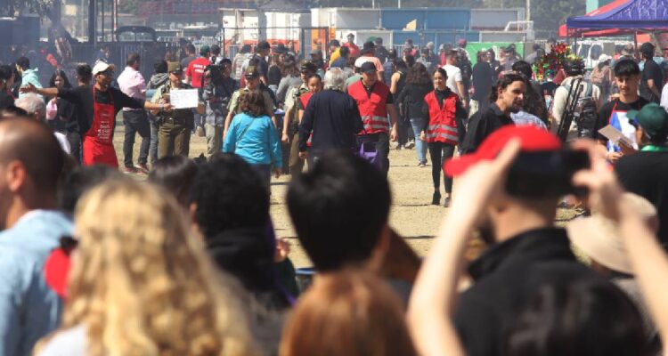 Para mayor seguridad: instalarán detectores de metales en fondas de Temuco
