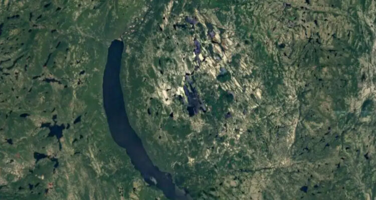 Descubren inusual figura en Google Maps: pudo formarse por un objeto espacial hace millones de años