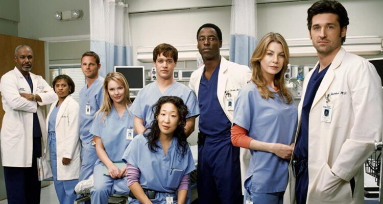La fórmula secreta de los guionistas de ‘Grey’s Anatomy’ para extender la exitosa (y longeva) serie