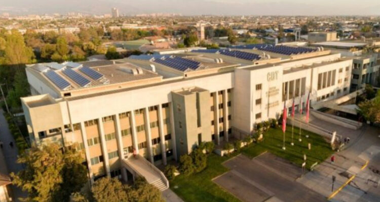 Contraloría revela más de 15 mil casos no registrados en listas de espera en Hospital Barros Luco