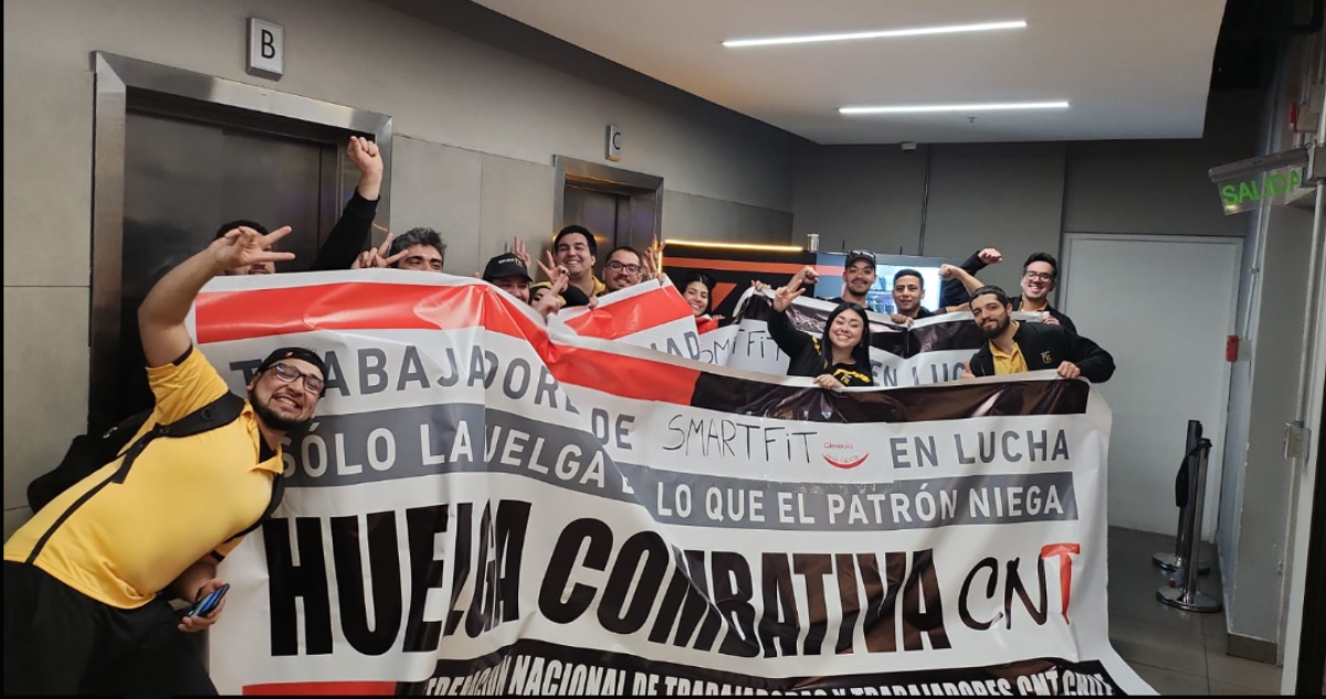 “Acoso laboral y sueldos impagos”: Trabajadores de cadena de gimnasios SmartFit iniciaron huelga