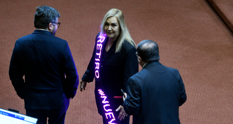 Impulsores de nuevo retiro de pensiones acusan “medidas dilatorias” de mesa directiva de la Cámara