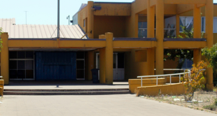 Frontis de CIP Coronel, recinto en que menor interno fue apuñalado