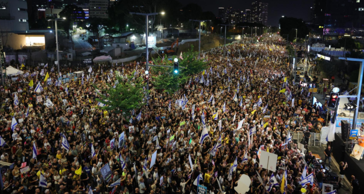 Israel 500 mil personas en las calles exigen a Netanyahu que logre acuerdo para liberación de rehenes