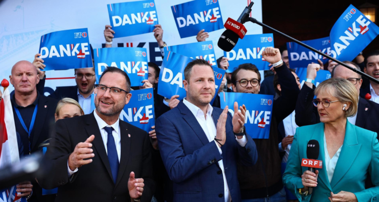 La extrema derecha logra una victoria histórica en las elecciones legislativas en Austria