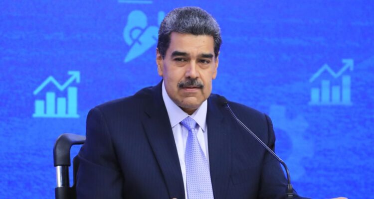 Frei y otros exlíderes iberoamericanos piden a la CPI la “detención inmediata” de Nicolás Maduro