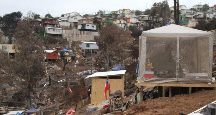 Familiares de víctimas de megaincendio en Viña del Mar buscan decretar responsabilidades a autoridades