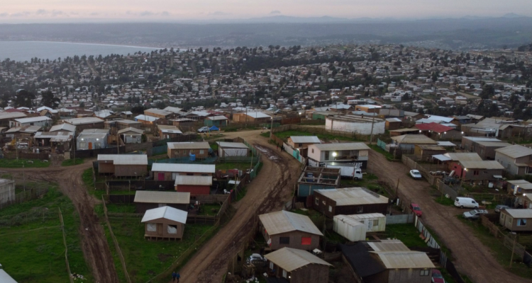 Operativo en megatoma del Cerro La Virgen en San Antonio deja 4 detenidos acusados de vender droga