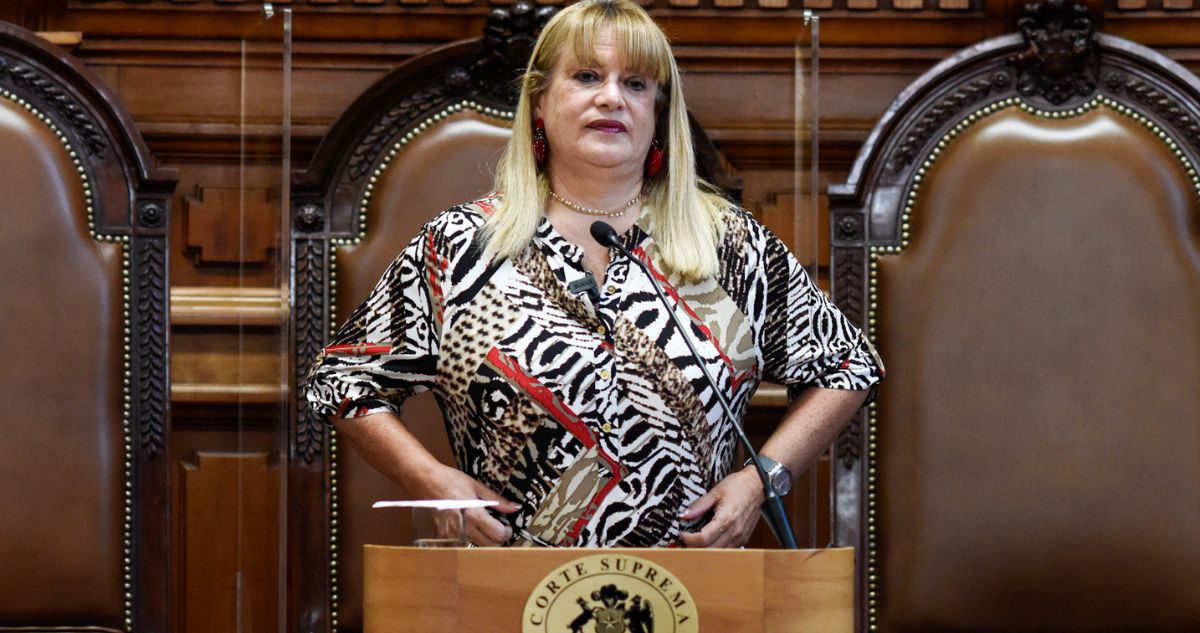 Nuevo revés para Vivanco: Fiscalía entrega copias de chats con Luis Hermosilla a la Corte Suprema