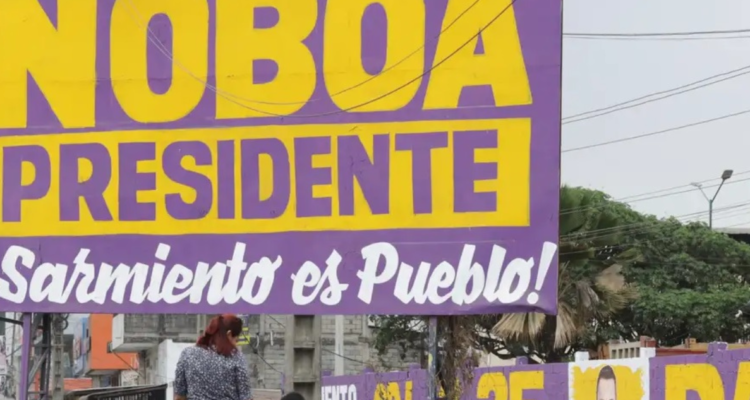 Propaganda de Noboa en medio de renuncia de tres ministros en Ecuador