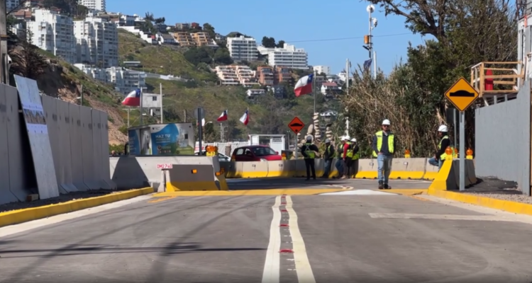 Reabren Avenida Borgoño, ruta que une Viña del Mar y Concón, tras permanecer más de un año cerrada