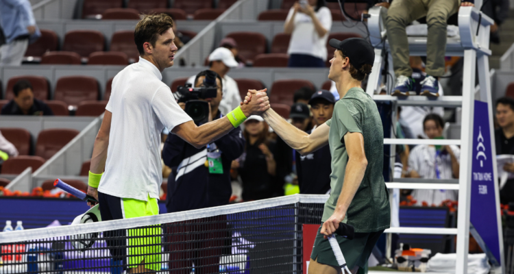 Nicolas Jarry cae ante el número Sinner y se despide en su estreno del ATP de Beijing