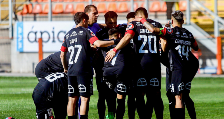 Ñublense tumbó a Cobreloa para alcanzar la victoria y escalar en el Campeonato Nacional.