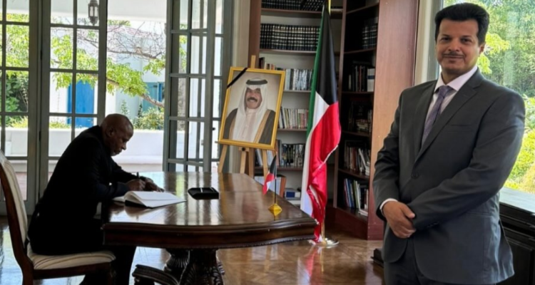 Por “precariedad laboral”: chilenos demandarán hoy a embajada de Kuwait tras su salida del país