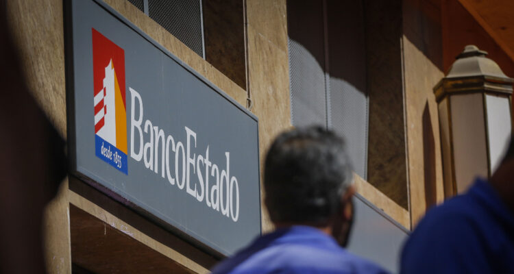 Tenían “altos privilegios”: Entregan más detalles sobre los trabajadores tras el robo al BancoEstado