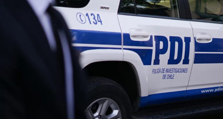 Investigan nuevo robo a familia en La Reina: víctimas fueron intimidadas boca abajo por casi una hora