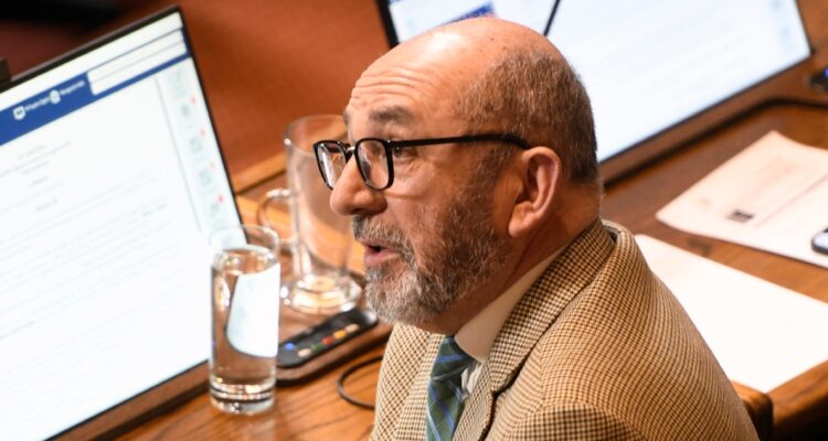 Solicitud de desafuero de Leonidas Romero