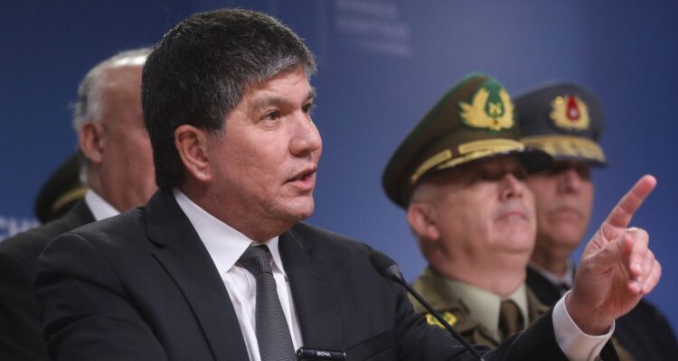 Monsalve por “vínculo” entre Crispi y Hermosilla: “Las personas buscan abogados que tienen prestigio”
