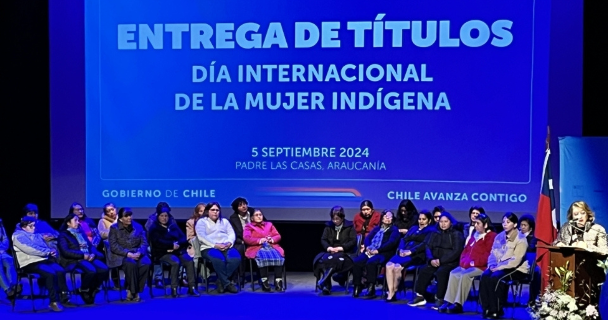 Entregan 330 títulos de dominio