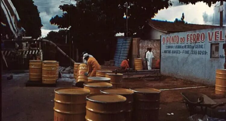 Trabajos de descontaminación tras Accidente radiológico de Goiânia.