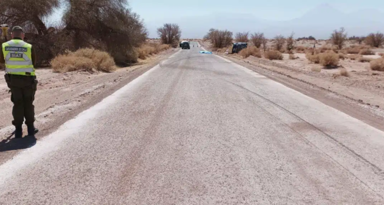 Tragedia en San Pedro de Atacama un muerto y 6 lesionados tras volcamiento de camioneta