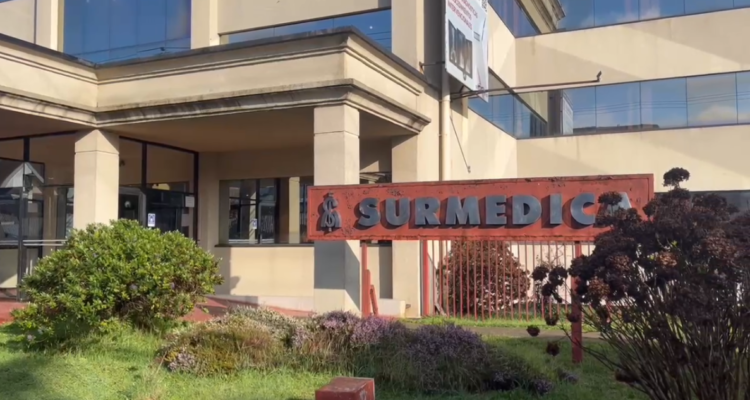 Frontis del edificio Surmédica, comprado por la USS