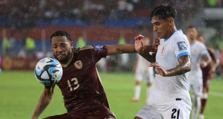 Venezuela igualó ante La Uruguay de Bielsa bajo un diluvio en Maturín.