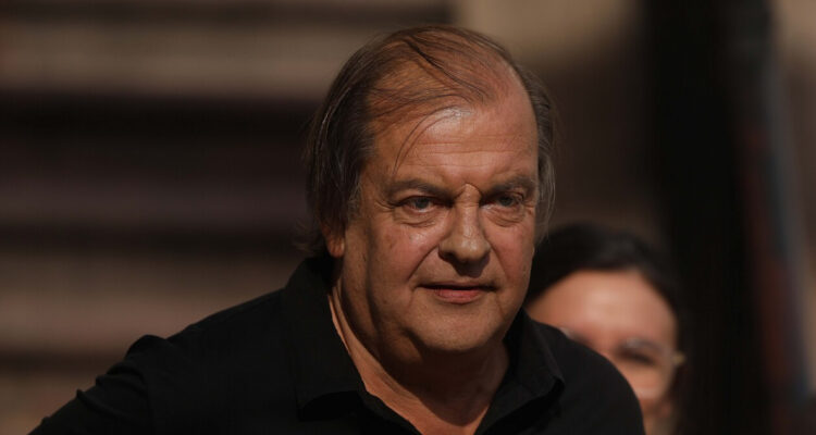 Vidal califica de “picantería política” las críticas por las millonarias pérdidas de TVN